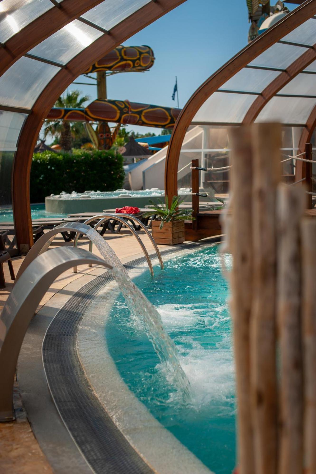 Camping & Spa Cap Soleil Vias Exteriör bild